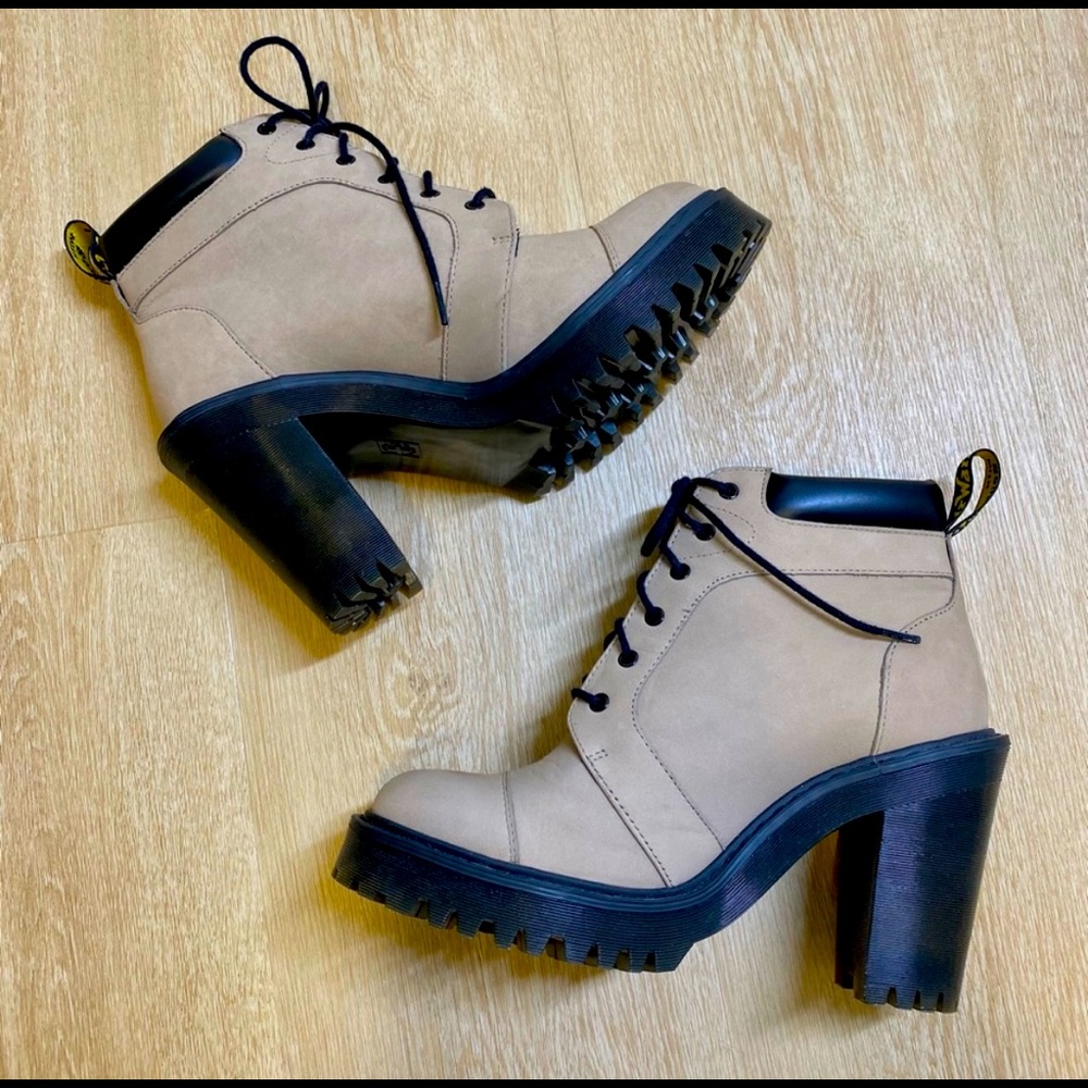 Dr. Martens Averil Heeled Tan Taupe Chunky Boot